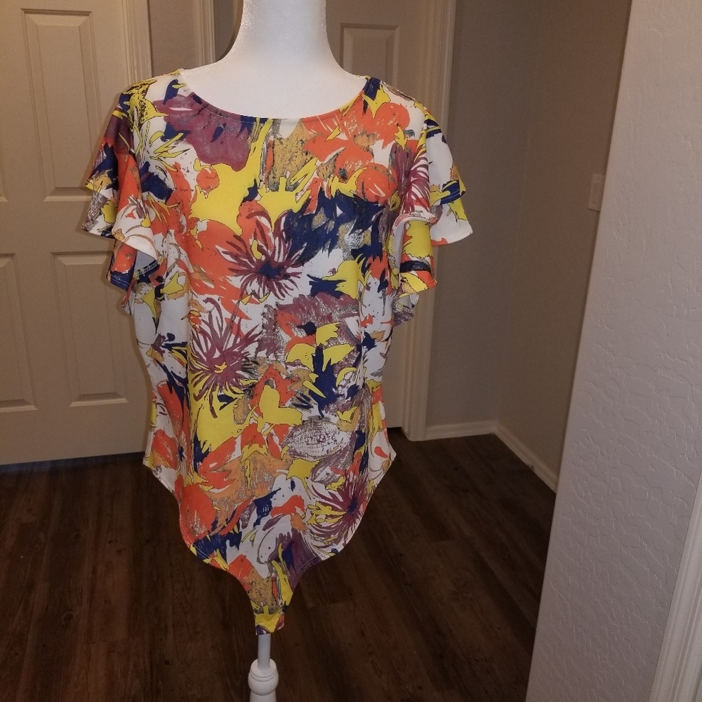 Fashion Nova Floral Bodysuit Size 3X